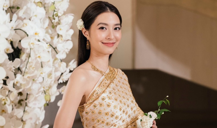 มิว นิษฐา-ไฮโซเซนต์